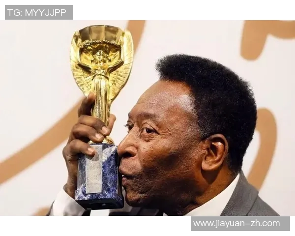 珍贵球星签名足球服拍卖活动揭幕限量珍藏版引发收藏热潮