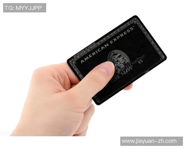 足球球星引领潮流 百夫长黑金卡成顶级奢华象征